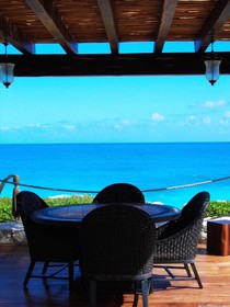 Isla 33 Resort & Villas