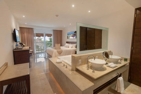 Almare, a Luxury Collection Adult All-Inclusive Resort, Isla Mujeres
