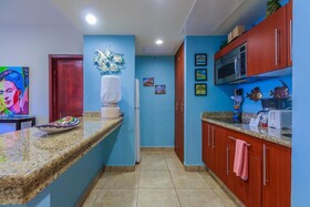 Ixchel suite by Skyrun