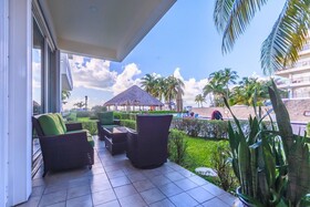 Ixchel suite by Skyrun