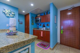Ixchel suite by Skyrun
