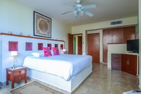 Ixchel suite by Skyrun