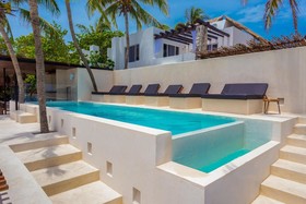 Lotus Boutique Hotel
