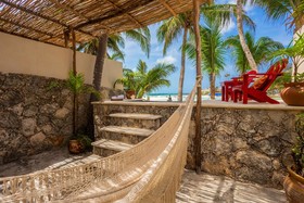 Lotus Boutique Hotel