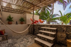 Lotus Boutique Hotel