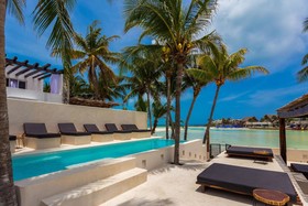 Lotus Boutique Hotel