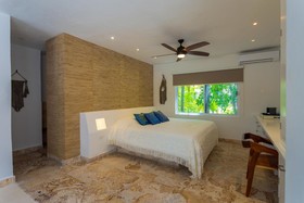 Lotus Boutique Hotel