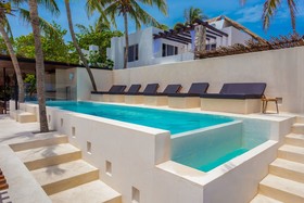 Lotus Boutique Hotel
