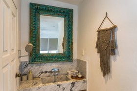 Lotus Boutique Hotel