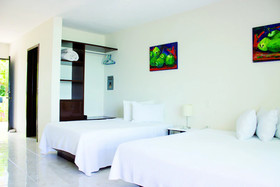 Luna d'Miel Suites