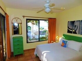 Nautibeach Condos