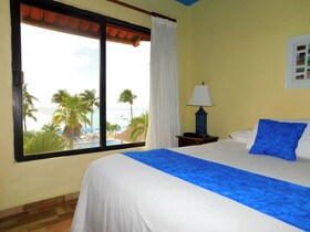 Nautibeach Condos