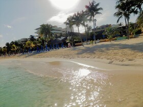 Nautibeach Condos
