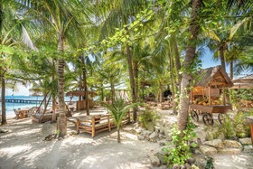 Mayan Monkey Isla Mujeres Social Hotel