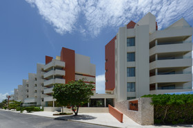 Privilege Aluxes Hotel