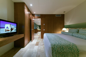 Privilege Aluxes Hotel