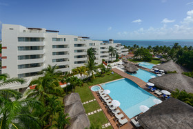 Privilege Aluxes Hotel