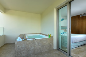 Privilege Aluxes Hotel