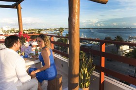 Sol Caribe Departamentos & Suites
