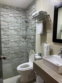 Suites Los Arcos