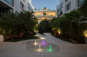 Anah Suites by Bric Vaaction Rentals