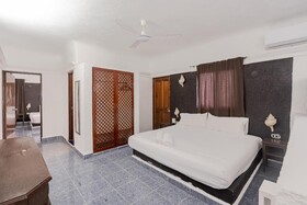 Mayan Art Hotel 10 Avenue