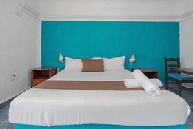 Mayan Art Hotel 10 Avenue