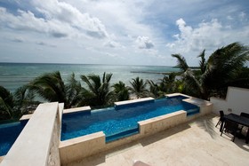 Casa Coral Luxury Condos