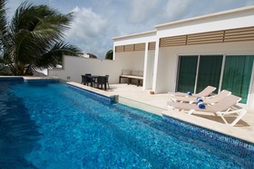 Casa Coral Luxury Condos