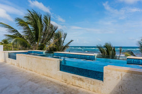 Casa Coral Luxury Condos