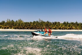 El Dorado Seaside Suites Catamarán, Cenote & More Inclusive
