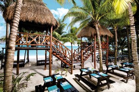El Dorado Seaside Suites Catamarán, Cenote & More Inclusive