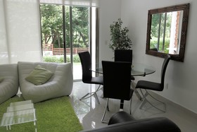 Green 3