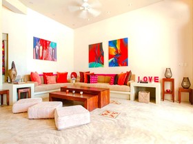 Villa Alma Rosa by RMH