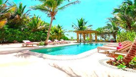 Villa Alma Rosa by RMH