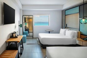 Aloft Cancun
