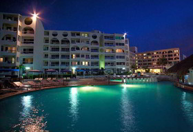 Aquamarina Beach Hotel Cancun