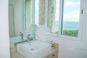 BSEA Cancun Plaza