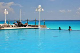 BSEA Cancun Plaza