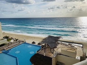BSEA Cancun Plaza