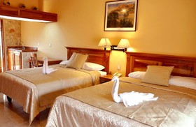 Cancun International Suites