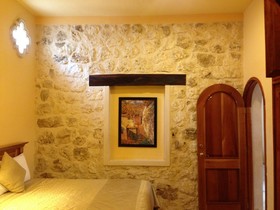 Cancun International Suites