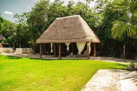 Cancun Tennis Inn