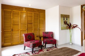 Casa Blanca Boutique & Organic