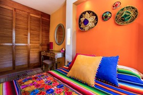 Casa Blanca Boutique & Organic