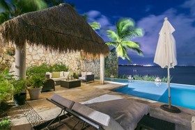 Casa Tortugas Boutique Hotel