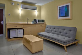 City Express by Marriott Cancún