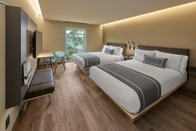City Express Plus by Marriott Cancún Aeropuerto Riviera