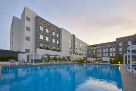 City Express Plus by Marriott Cancún Aeropuerto Riviera