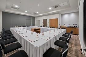 City Express Suites by Marriott Cancún Aeropuerto Riviera